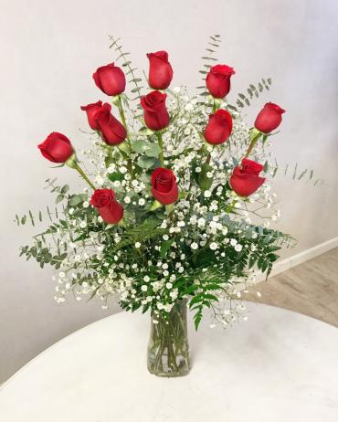 Dozen Long-Stem Roses in Vase